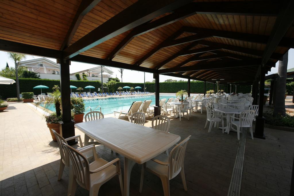 Hotel Leucosya Marina Di Casal Velino Exterior foto