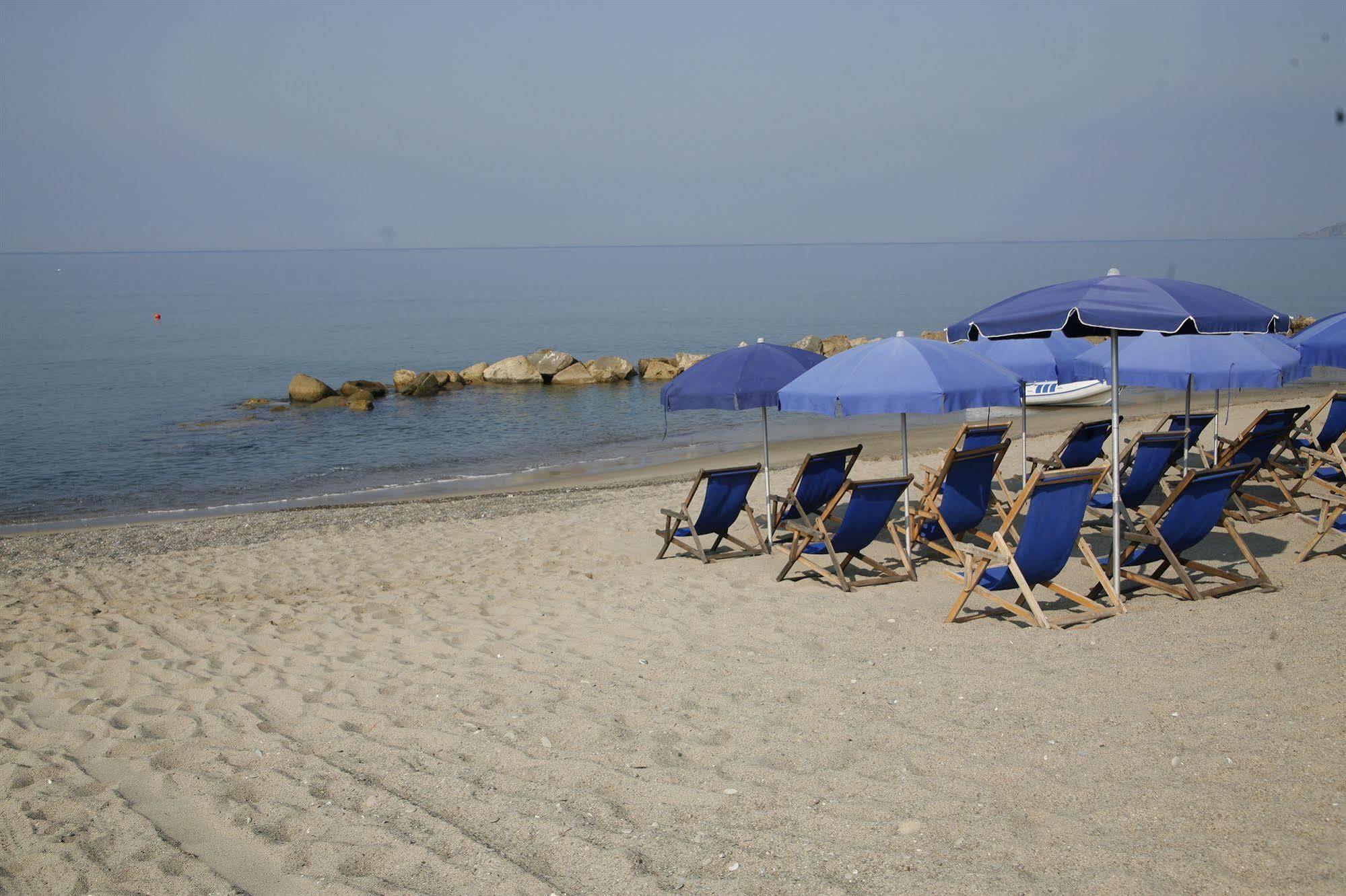 Hotel Leucosya Marina Di Casal Velino Exterior foto